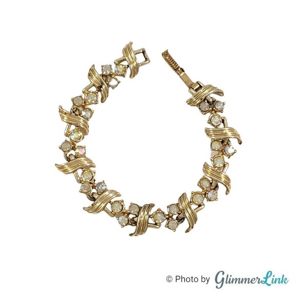 Vintage 1960s Aurora Borealis AB Rhinestone Floral Gold Tone Bracelet - Picture 7 of 10